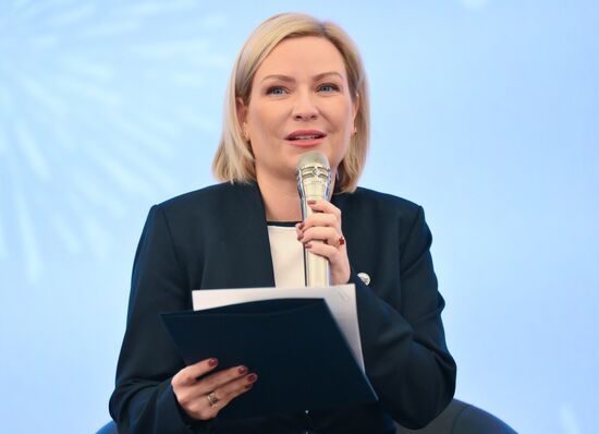Russian Culture Minister Olga Lyubimova attends a presentation of the emblem of the 80th anniversary of the victory over Nazi Germany in World War II at the Victory Museum on Poklonnaya Gora in Moscow, Russia. Location: Russia, Moscow. Author: Grigory Sysoev/Sputnik. Russia WWII Victory Anniversary Emblem Presentation