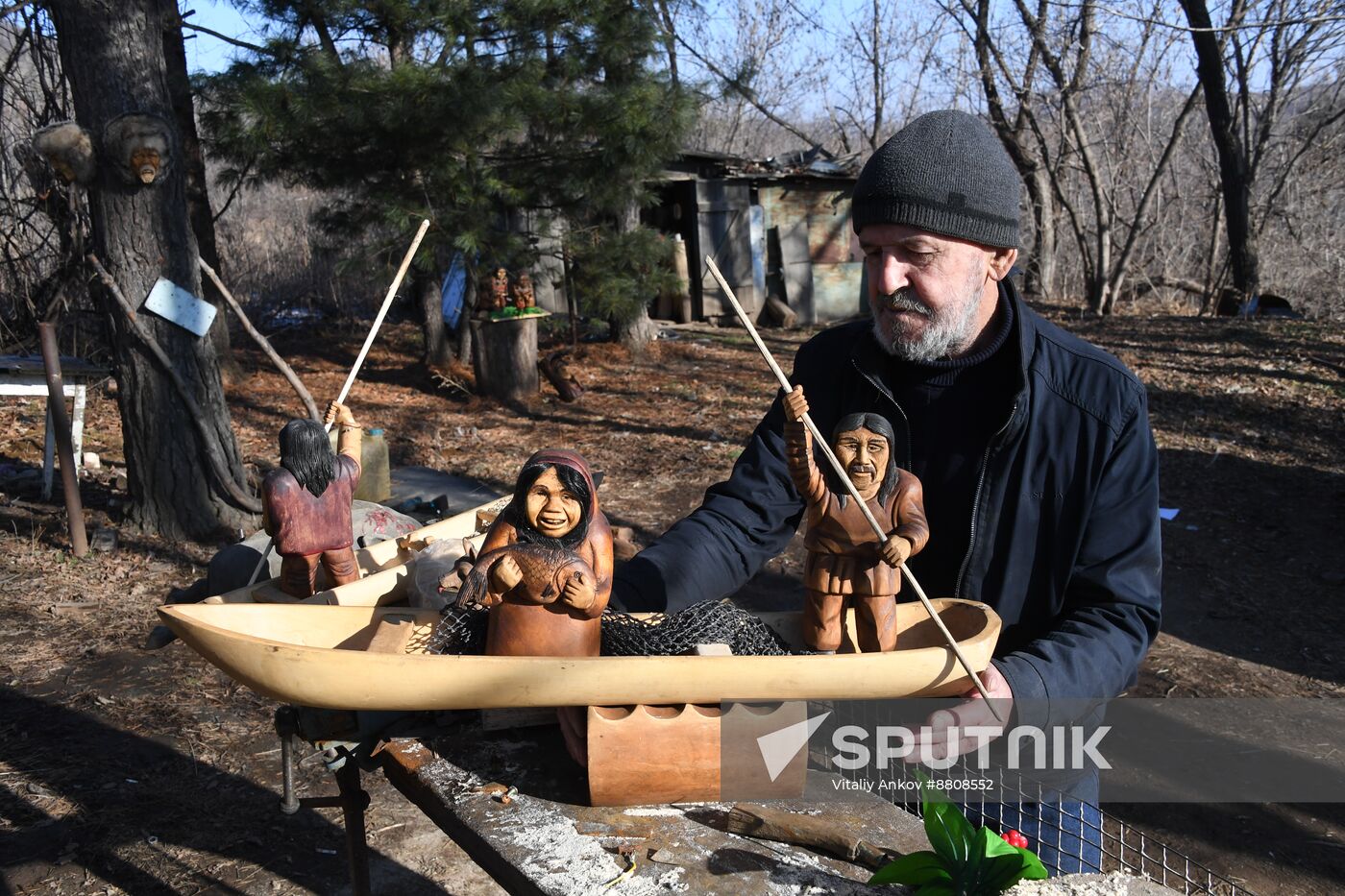 Russia Wood Carving