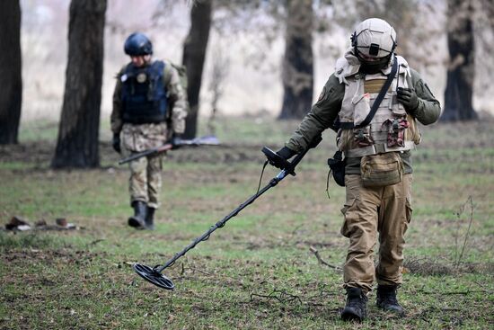 Russia Ukraine Kursk Attack Demining