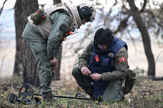 Russia Ukraine Kursk Attack Demining