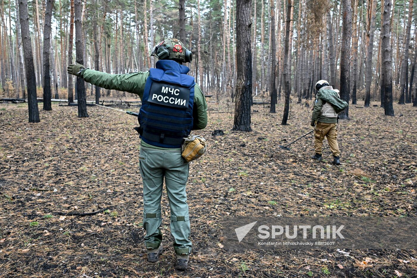 Russia Ukraine Kursk Attack Demining