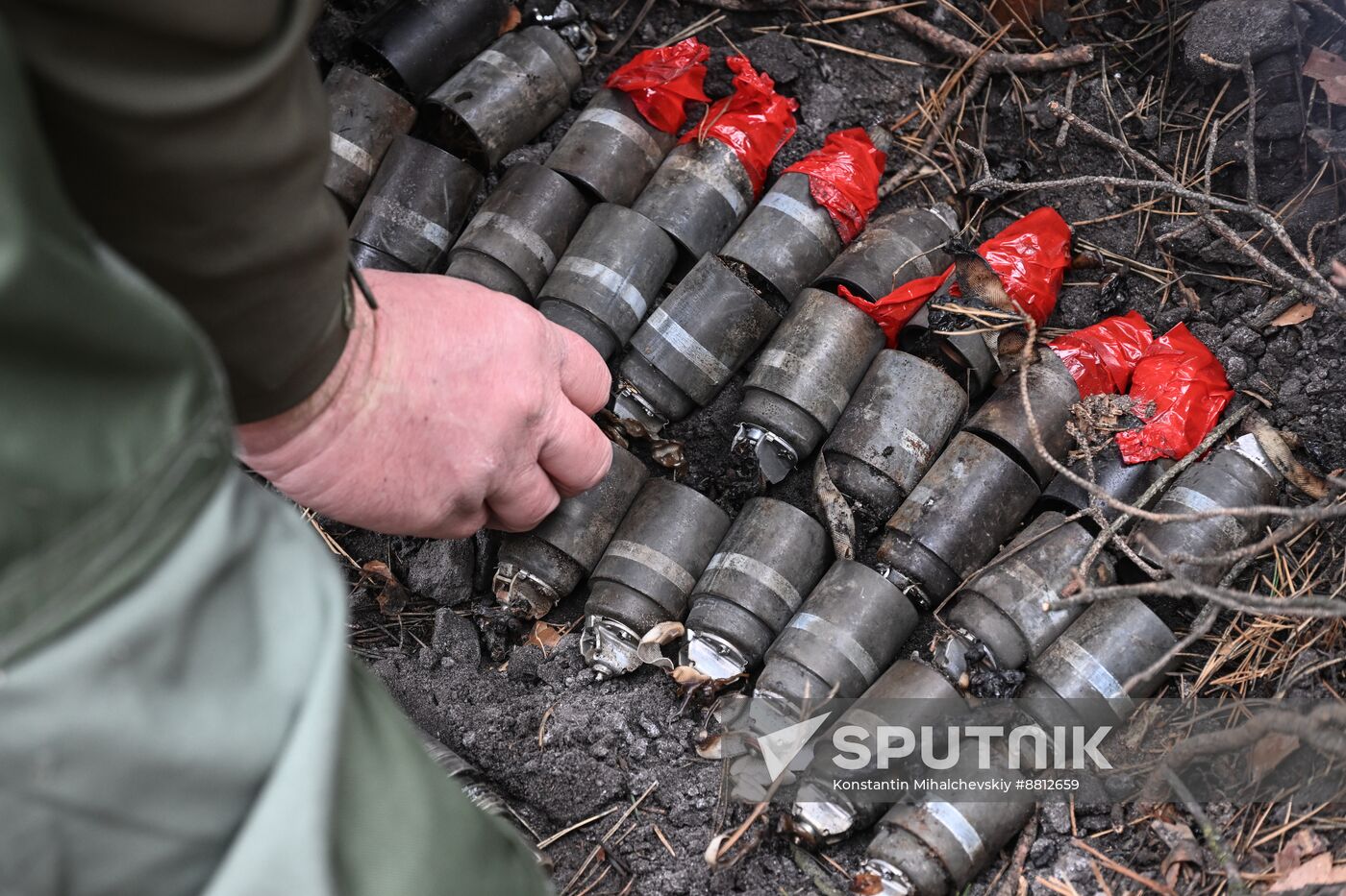 Russia Ukraine Kursk Attack Demining