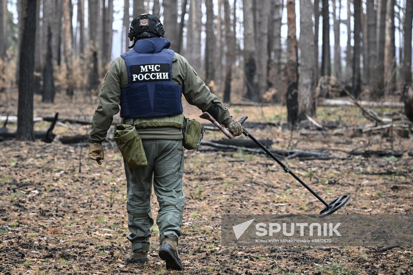 Russia Ukraine Kursk Attack Demining
