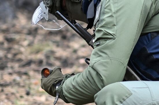 Russia Ukraine Kursk Attack Demining