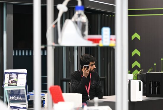 Preparing for the 4th Congress of Young Scientists 2024. Location: Russia, Federal territory 'Sirius'. Author: Maksim Bogodvid. Preparing for 4th Congress of Young Scientists 2024