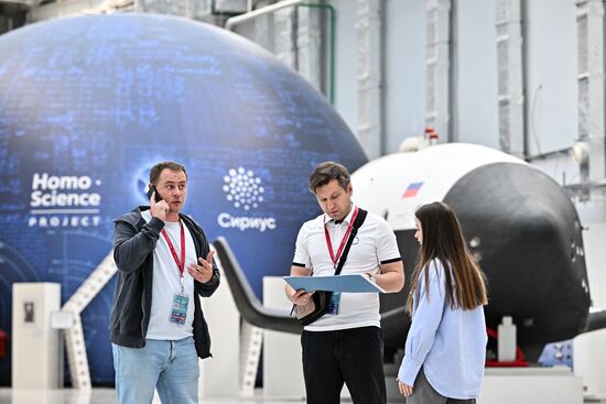 Preparing for the 4th Congress of Young Scientists 2024. Location: Russia, Federal territory 'Sirius'. Author: Sergey Bobylev. Preparing for 4th Congress of Young Scientists 2024