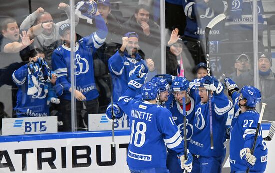 Russia Ice Hockey Kontinental League Dynamo - Lokomotiv