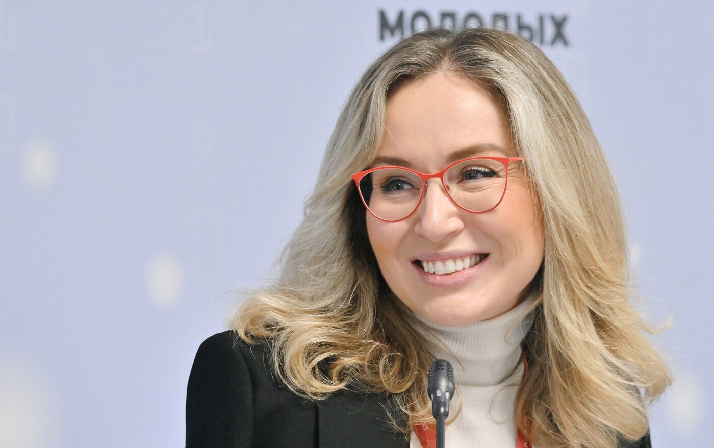 4th Young Scientists Congress. AI Native Education