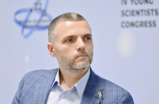 4th Young Scientists Congress. AI Native Education