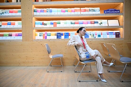 The 4th Young Scientists Congress Location: Russia, Federal territory 'Sirius'. Author: Sergey Bobylev. 4th Young Scientists Congress