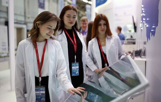 The 4th Young Scientists Congress. Location: Russia, Federal territory 'Sirius'. Author: Vitaly Timkiv. 4th Young Scientists Congress