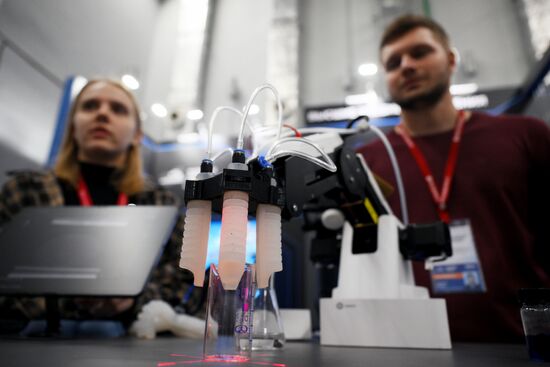 The 4th Young Scientists Congress. Location: Russia, Federal territory 'Sirius'. Author: Pelagiya Tikhonova. 4th Young Scientists Congress