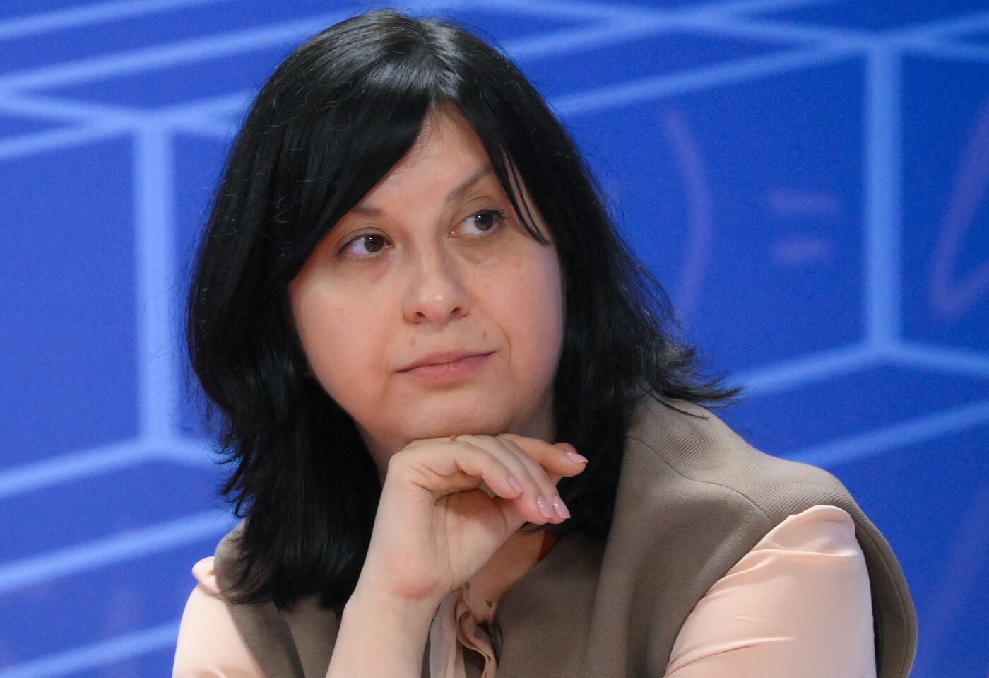 4th Young Scientists Congress. Science in the Transition Period: Choosing a Path