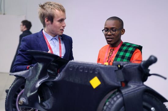 The work of the 4th Young Scientists Congress. Location: Russia, Federal territory 'Sirius'. Author: Vitaly Timkiv. 4th Young Scientists Congress