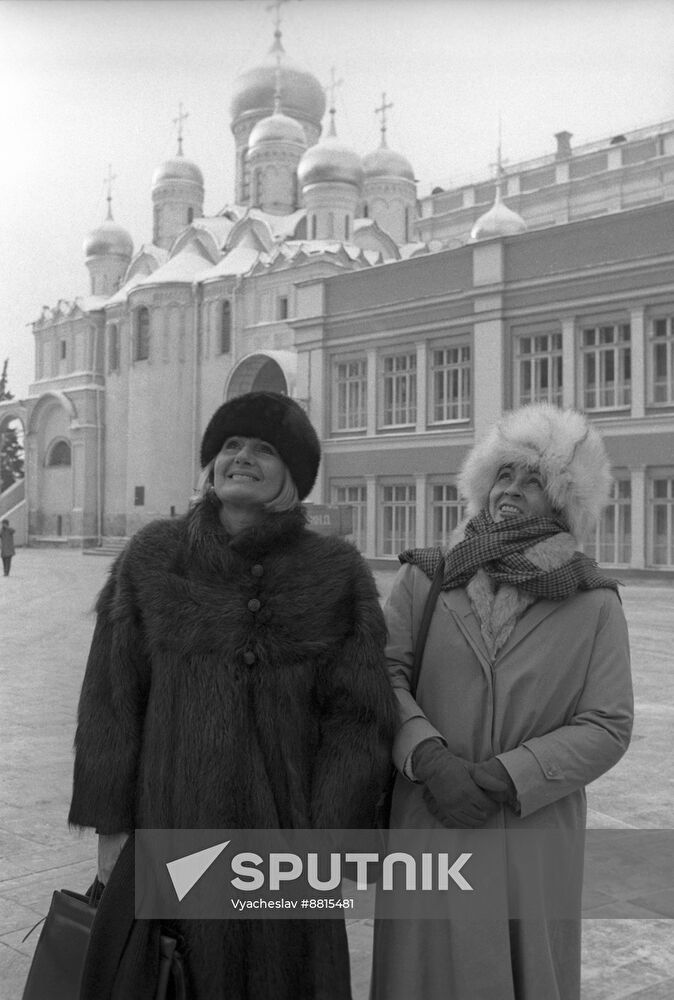 Governor of Buenos Aires Province Alejandro Armendariz visits USSR