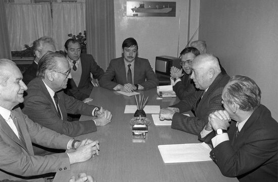 Governor of Buenos Aires Province Alejandro Armendariz visits USSR