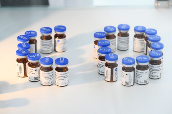 The 4th Young Scientists Congress. Lidocaine at the Our Lab stand. Location: Russia, Federal territory 'Sirius'. Author: Ekaterina Chesnokova. 4th Young Scientists Congress