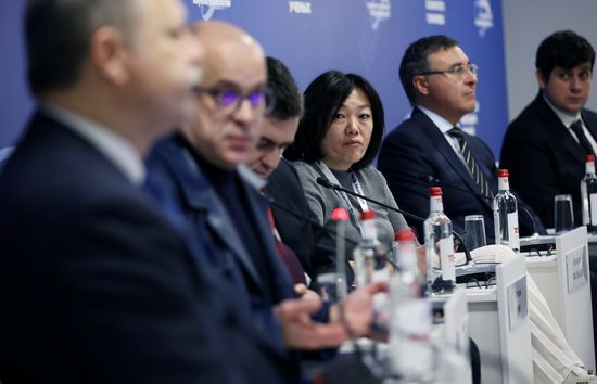 4th Young Scientists Congress. Synergy: Science And Business Working Together to Develop Russian Technologies