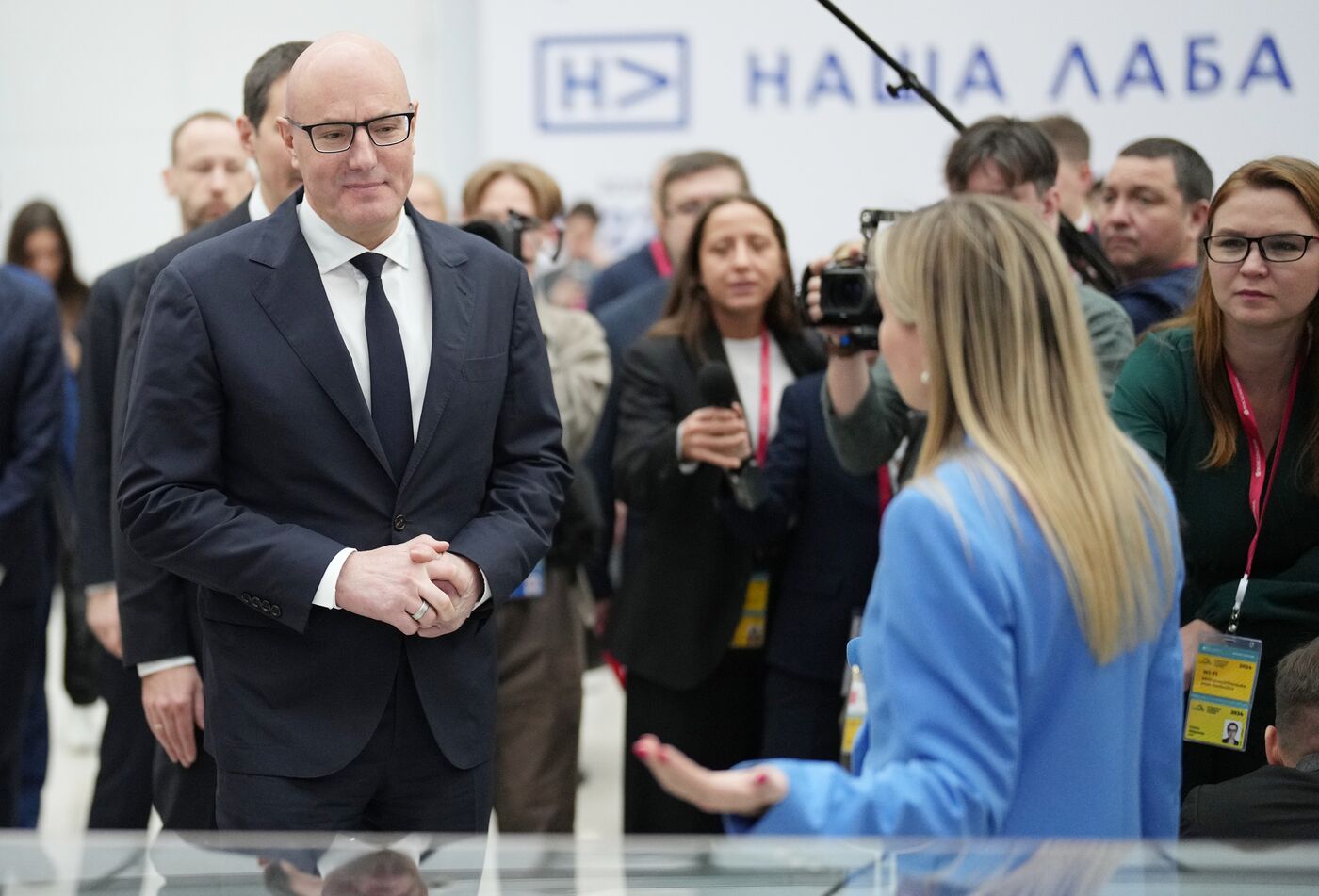 4th Young Scientists Congress. Deputy Prime Minister Dmitry Chernyshenko visits 4th Young Scientists Congress