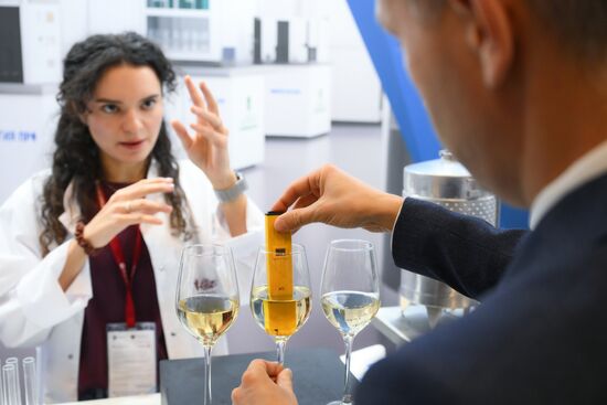 The 4th Young Scientists Congress. Location: Russia, Federal territory 'Sirius'. Author: Maksim Blinov. 4th Young Scientists Congress