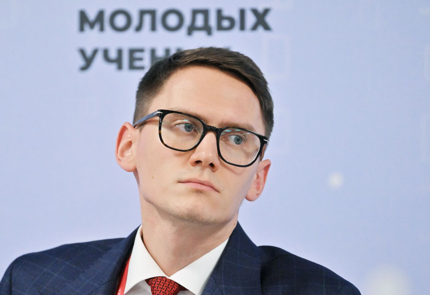 4th Young Scientists Congress. Research Teams: Grassroots Success Stories