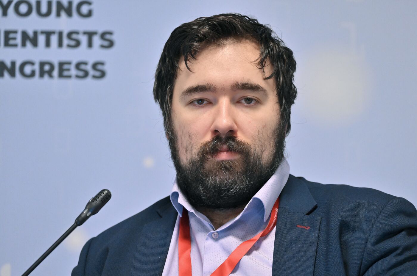 4th Young Scientists Congress. Research Teams: Grassroots Success Stories