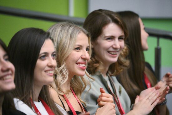 The 4th Young Scientists Congress. Karaoke battle. Location: Russia, Federal territory 'Sirius'. Author: Maksim Bogodvid. 4th Young Scientists Congress. Karaoke battle