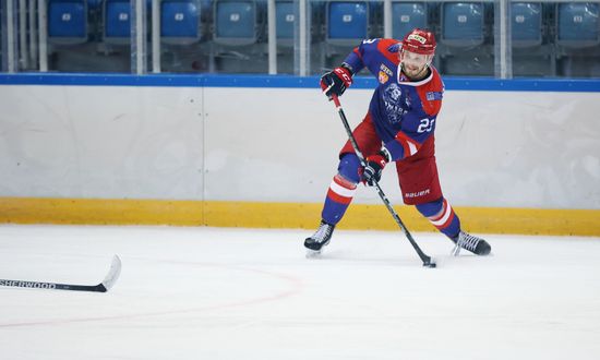 4th Young Scientists Congress. SHL Cup finals: Student ice hockey national competition