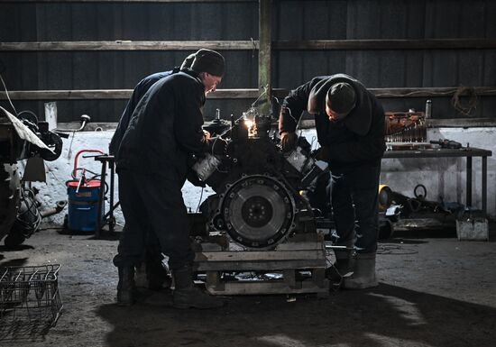 Russia Ukraine Military Operation Repair Battalion
