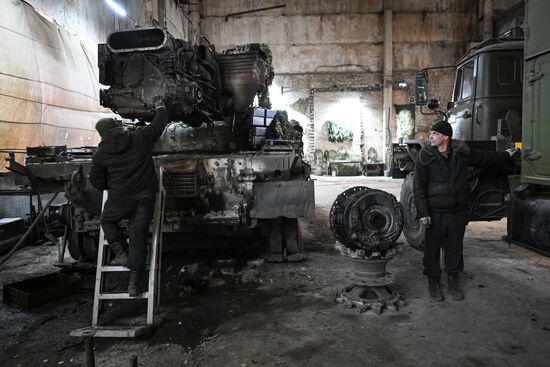 Russia Ukraine Military Operation Repair Battalion