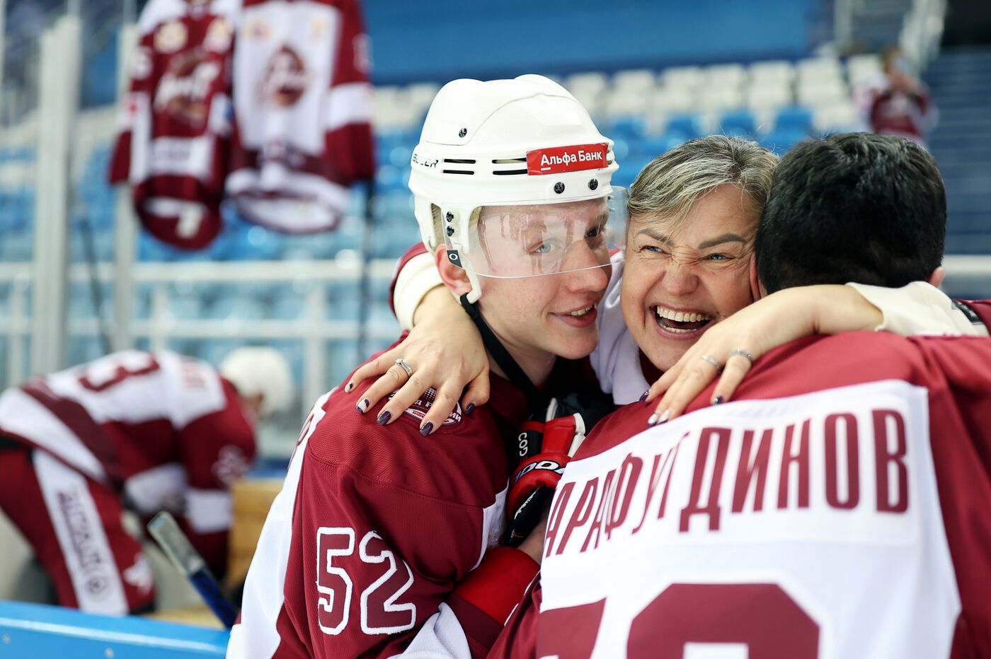 4th Young Scientists Congress. SHL Cup finals: Student ice hockey national competition