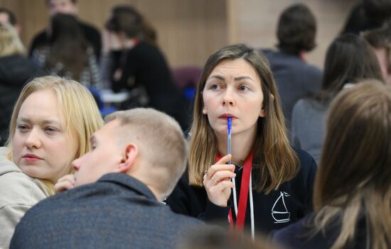 4th Young Scientists Congress. Polyquiz