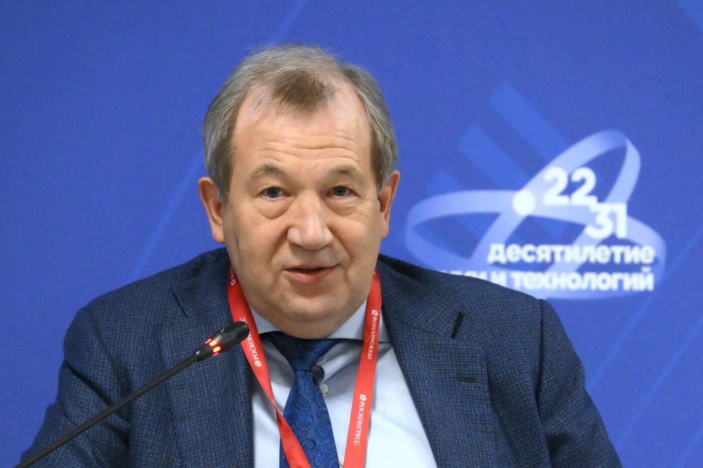 4th Young Scientists Congress. Being an Academician: A Guide to Action