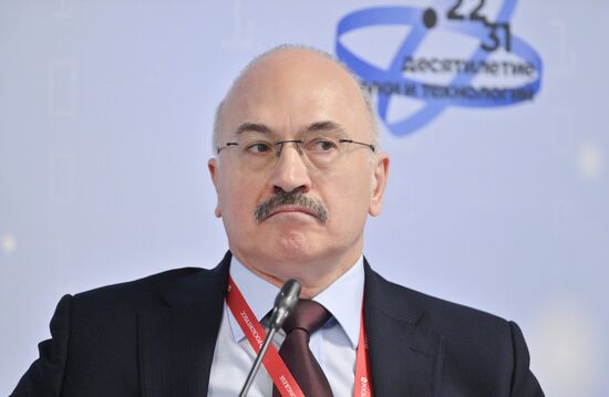 The 4th Young Scientists Congress. Fundamental Scientific Research: The Cornerstone of The Country's Competitiveness. Sergei Kabyshev, Chairman of the Committee of the State Duma of the Federal Assembly of the Russian Federation on Science and Higher Education. Location: Russia, Federal territory 'Sirius'. Author: Kristina Kormilitsyna. 4th Young Scientists Congress. Fundamental Scientific Research: The Cornerstone of The Country's Competitiveness