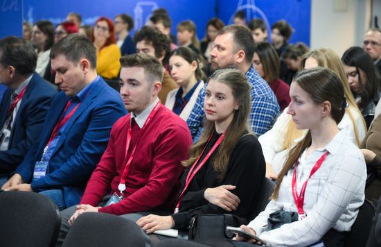 4th Young Scientists Congress. A Green Future. Could Smart Agricultural Technologies Save The Planet and Provide The Population with Food?