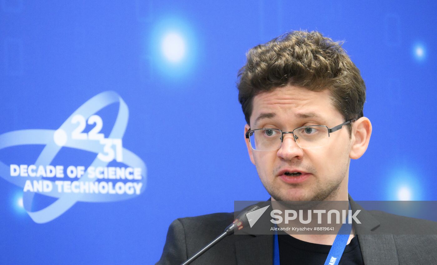 4th Young Scientists Congress. Financial Mathematics and Fintech in the Development of Science and Industry