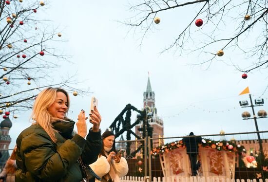 Russia New Year Season Preparations