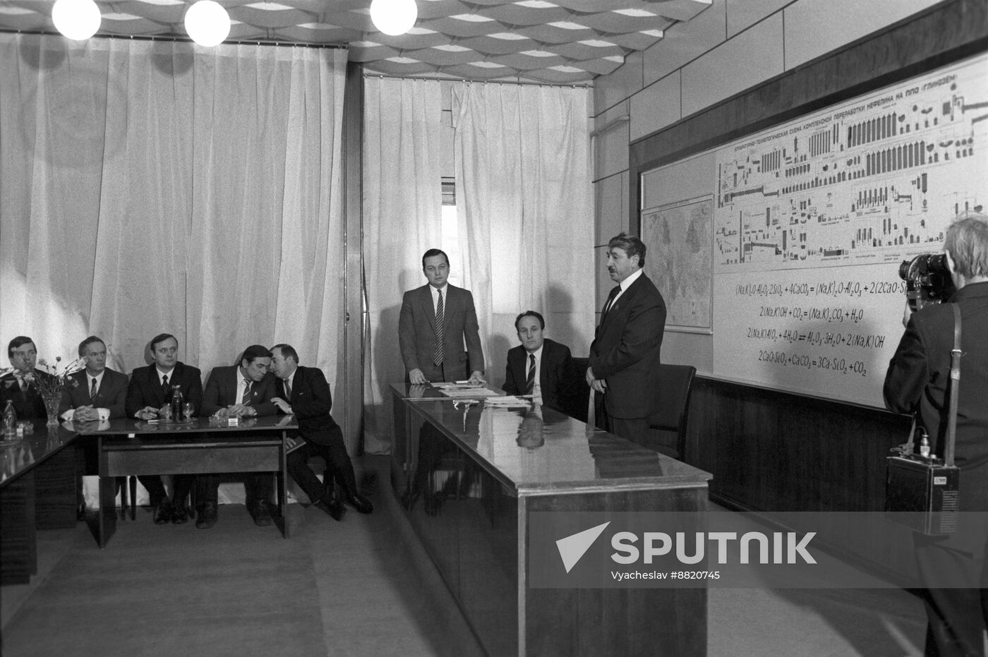 Prime Minister of DPRK Administrative Council Kang Song-san visits USSR
