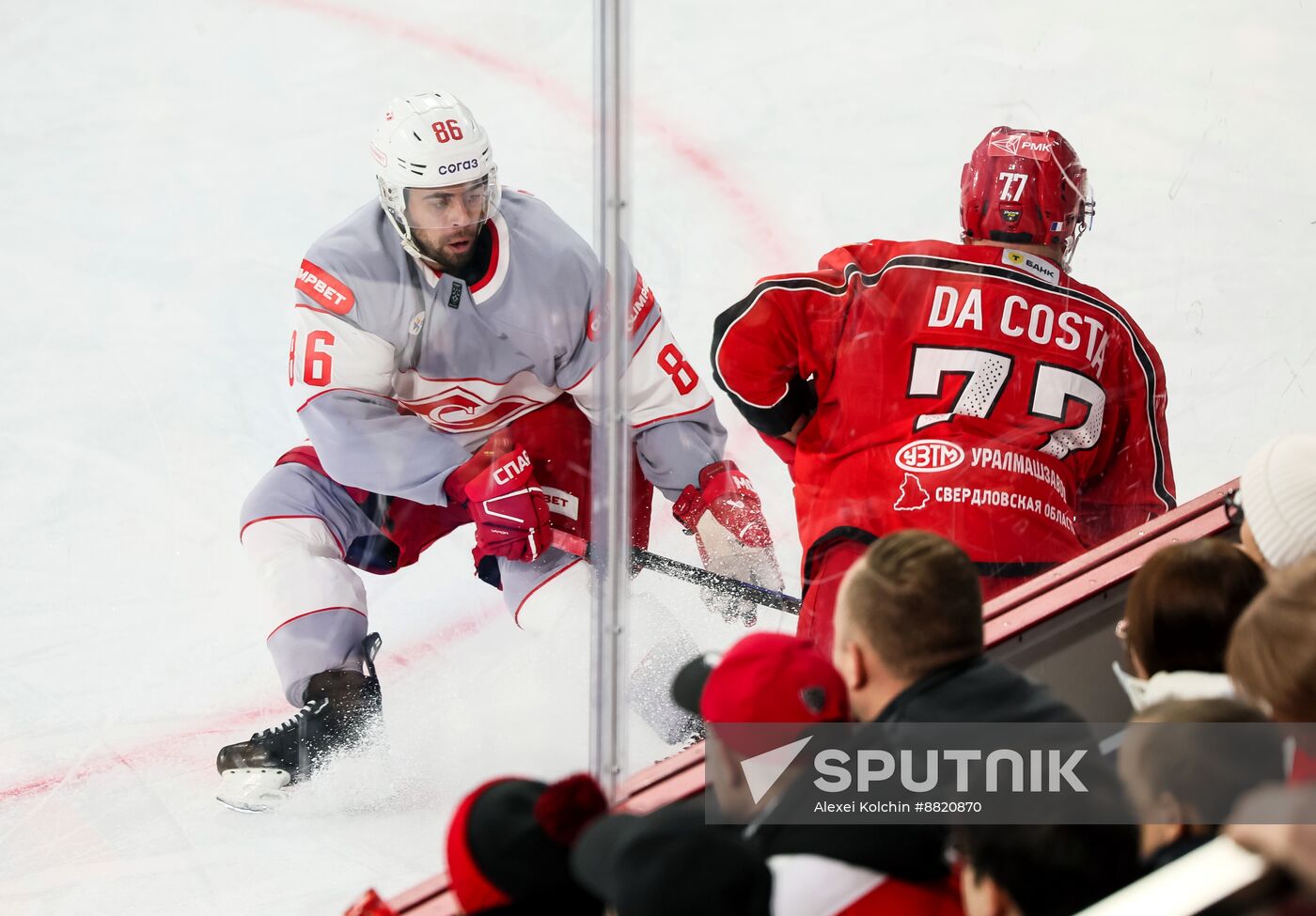 Russia Ice Hockey Kontinental League Avtomobilist - Spartak
