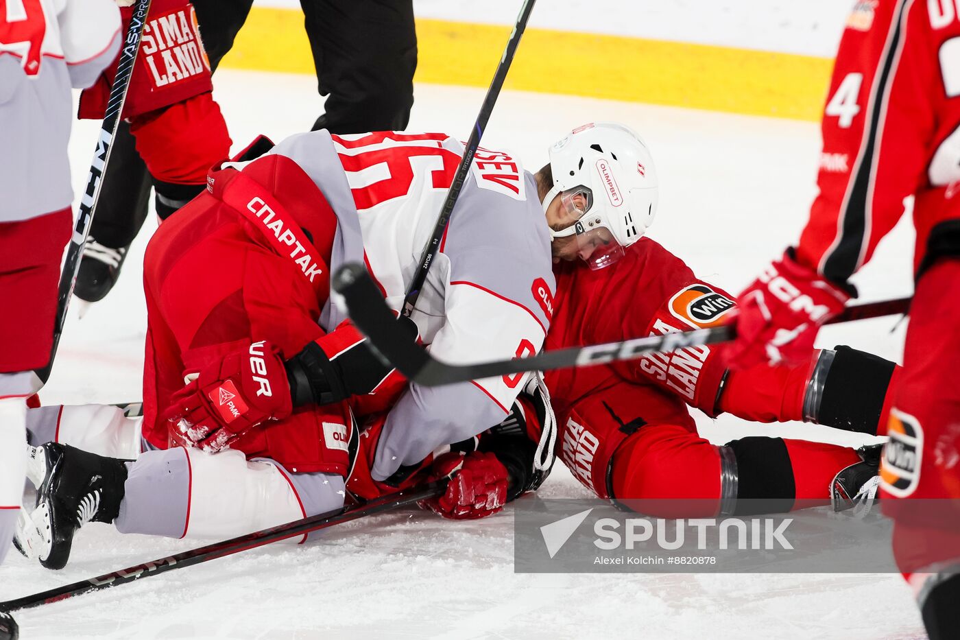 Russia Ice Hockey Kontinental League Avtomobilist - Spartak