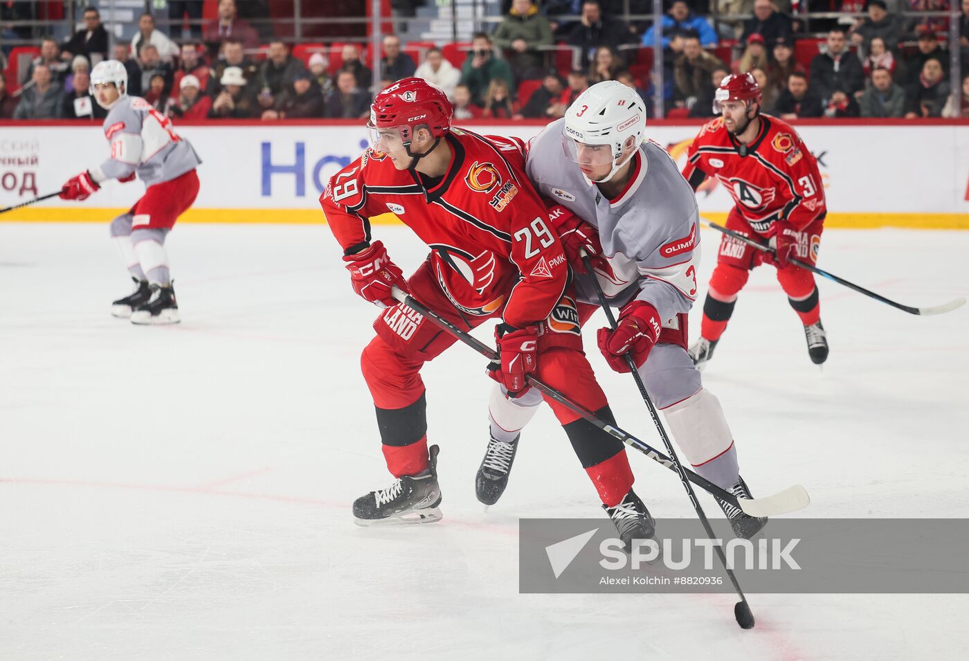 Russia Ice Hockey Kontinental League Avtomobilist - Spartak