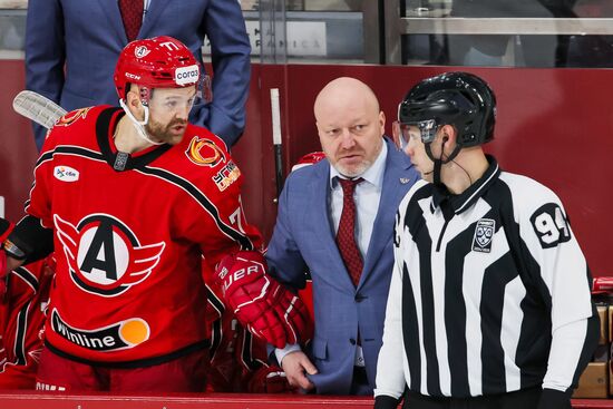 Russia Ice Hockey Kontinental League Avtomobilist - Spartak