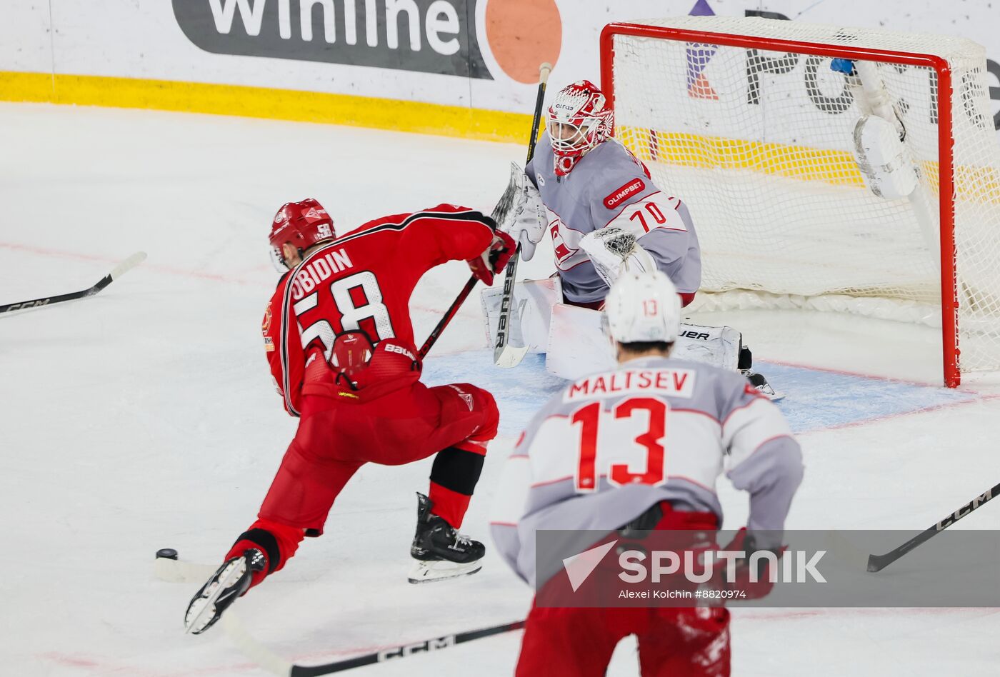 Russia Ice Hockey Kontinental League Avtomobilist - Spartak