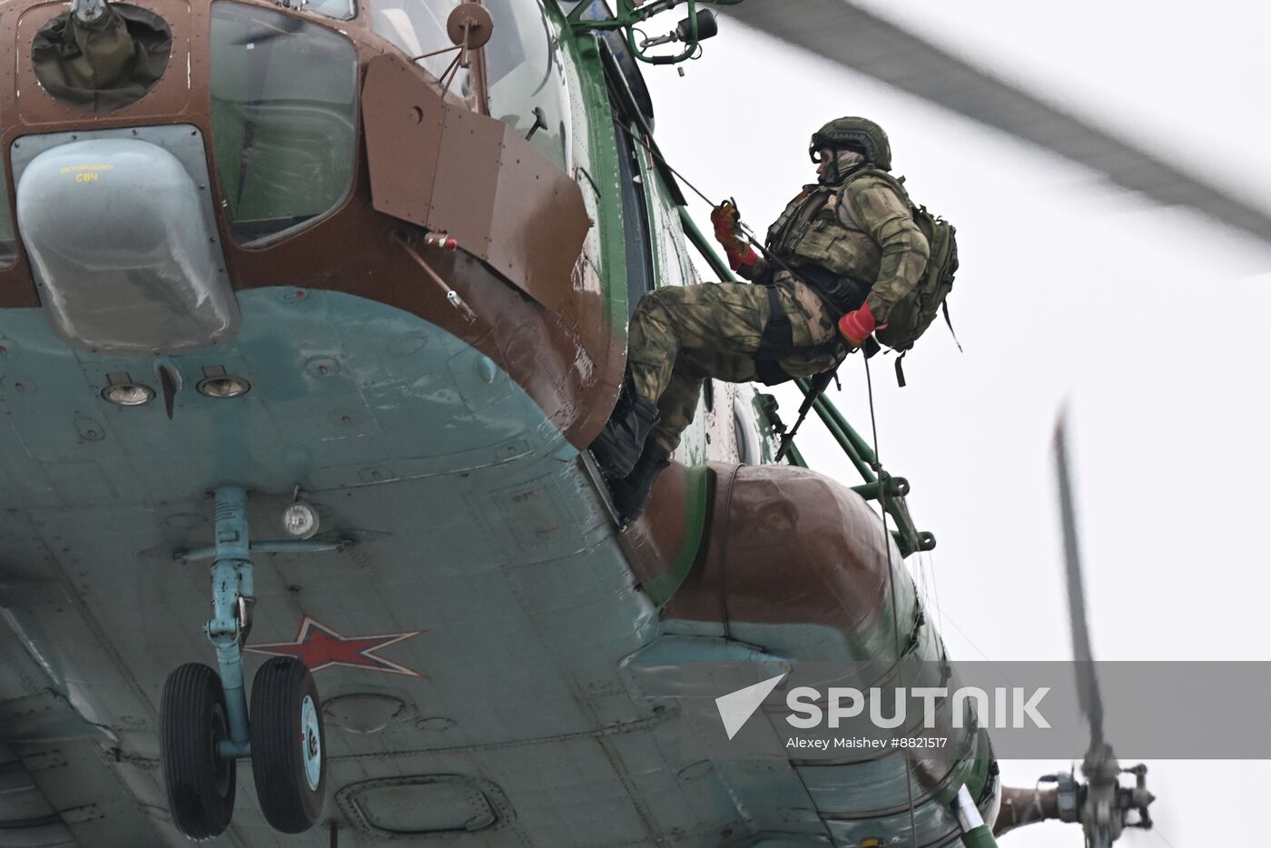 Russia National Guard Airborne Training