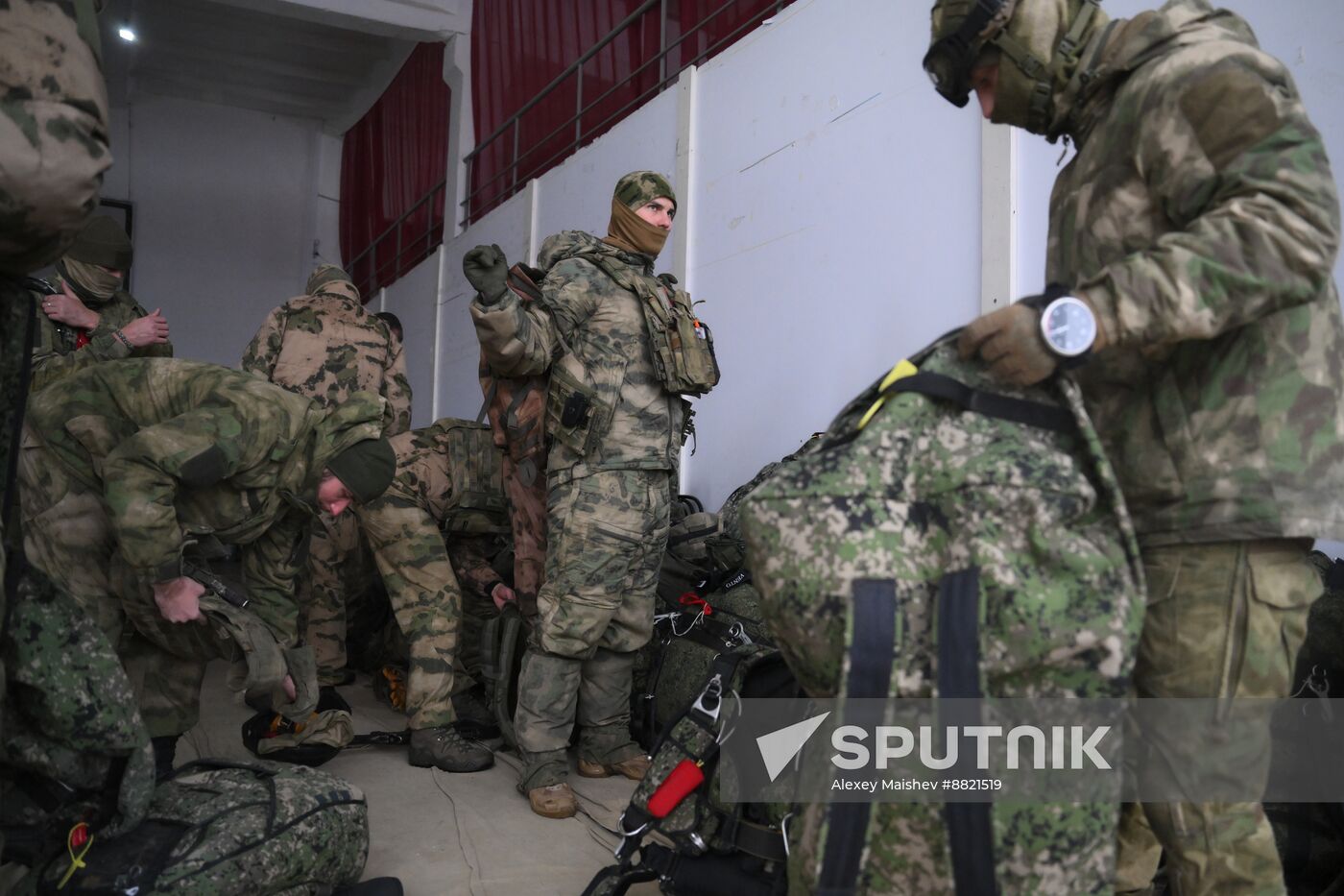 Russia National Guard Airborne Training