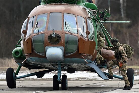 Russia National Guard Airborne Training