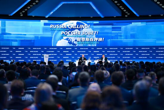 Russia Putin VTB Investment Forum