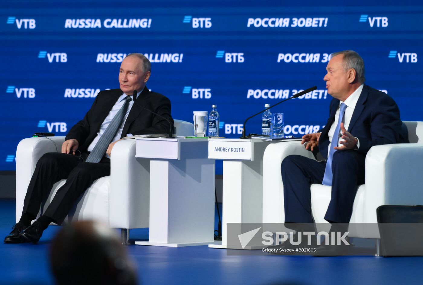 Russia Putin VTB Investment Forum