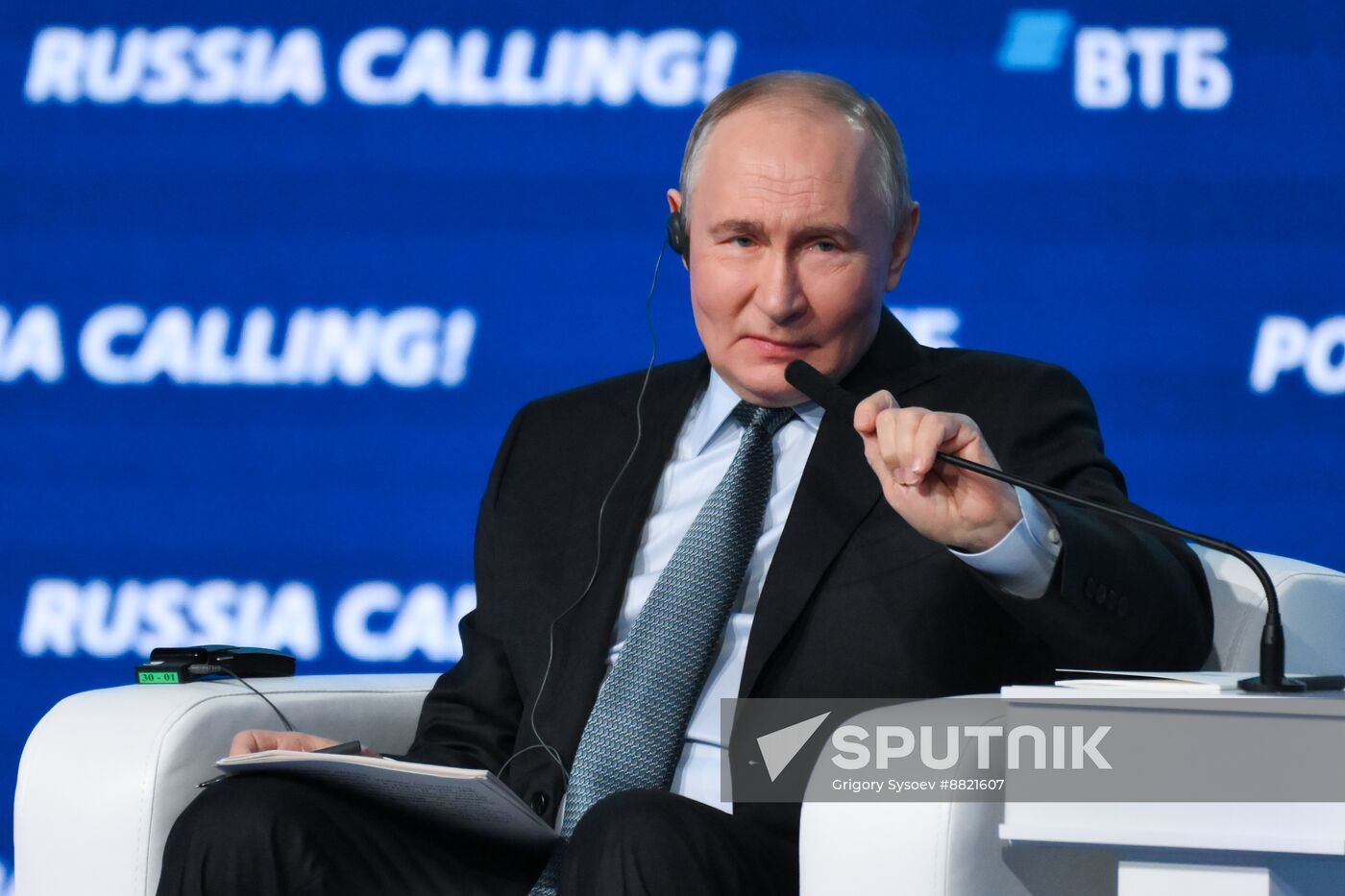 Russia Putin VTB Investment Forum