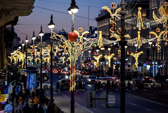 Russia New Year Season Preparations